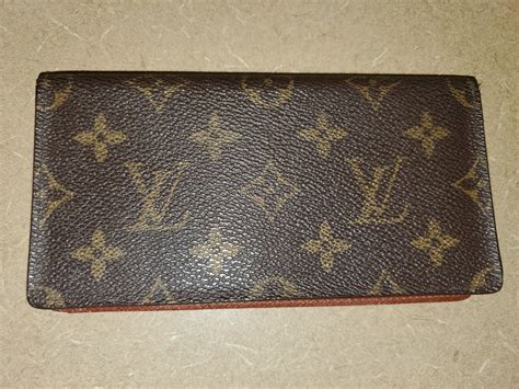 vintage Louis Vuitton checkbook wallet